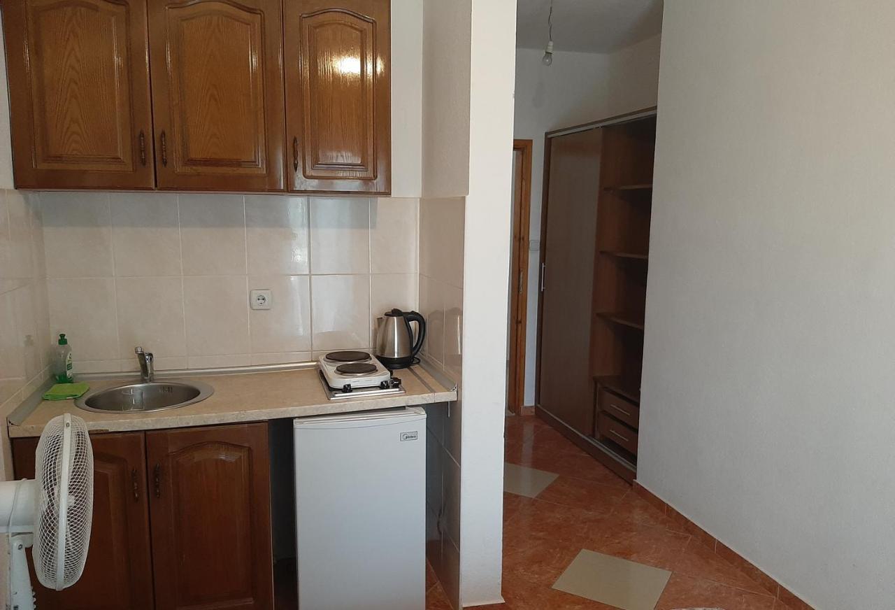 Apartments Nurkovic Добра вода Стая снимка