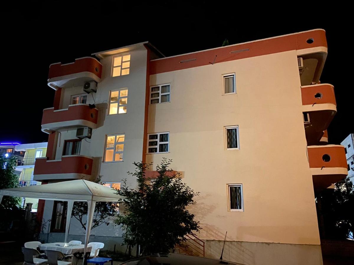 Apartments Nurkovic Добра вода Екстериор снимка