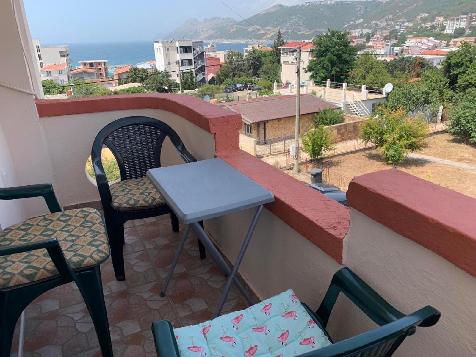 Apartments Nurkovic Добра вода Стая снимка