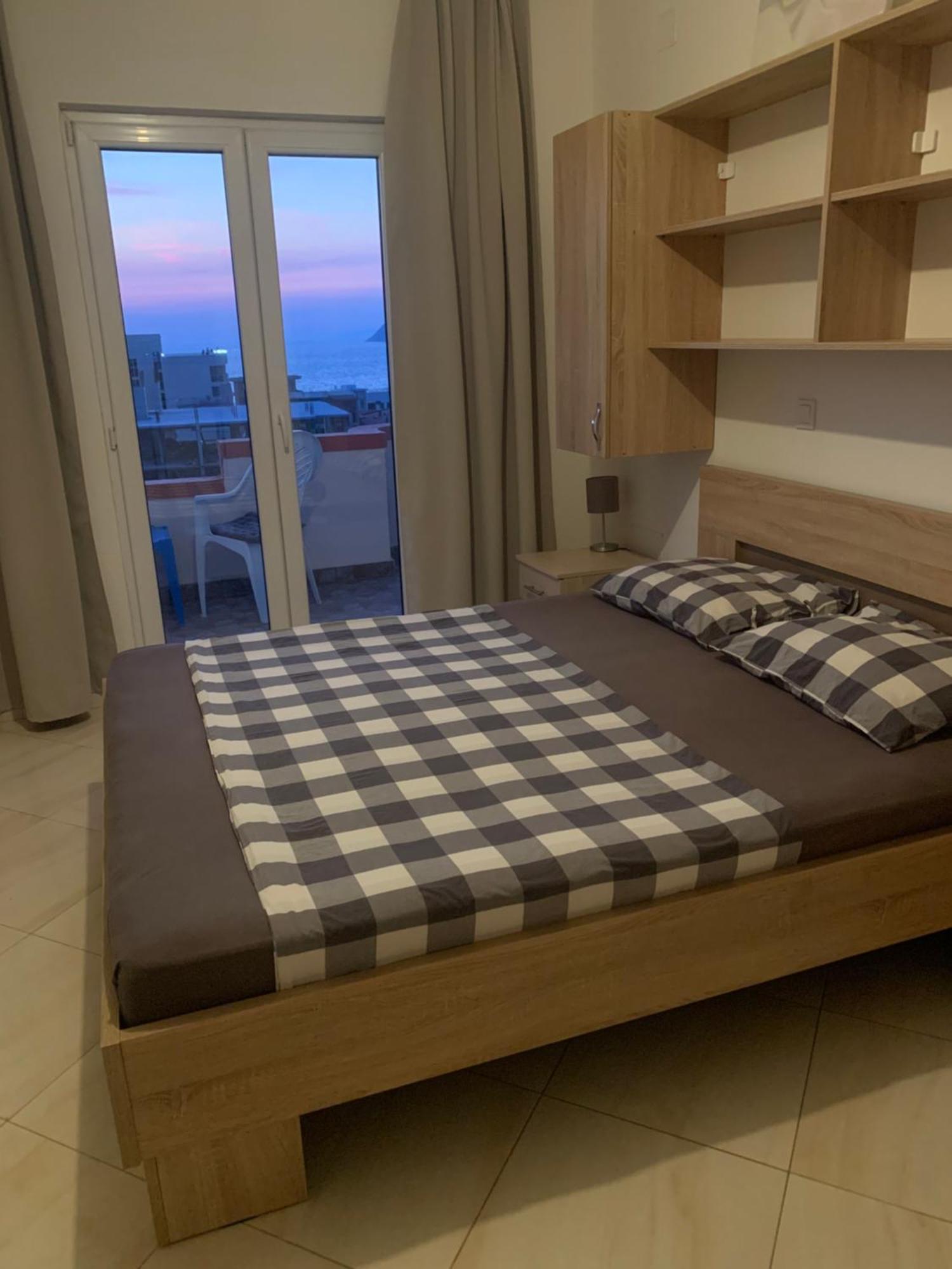 Apartments Nurkovic Добра вода Екстериор снимка
